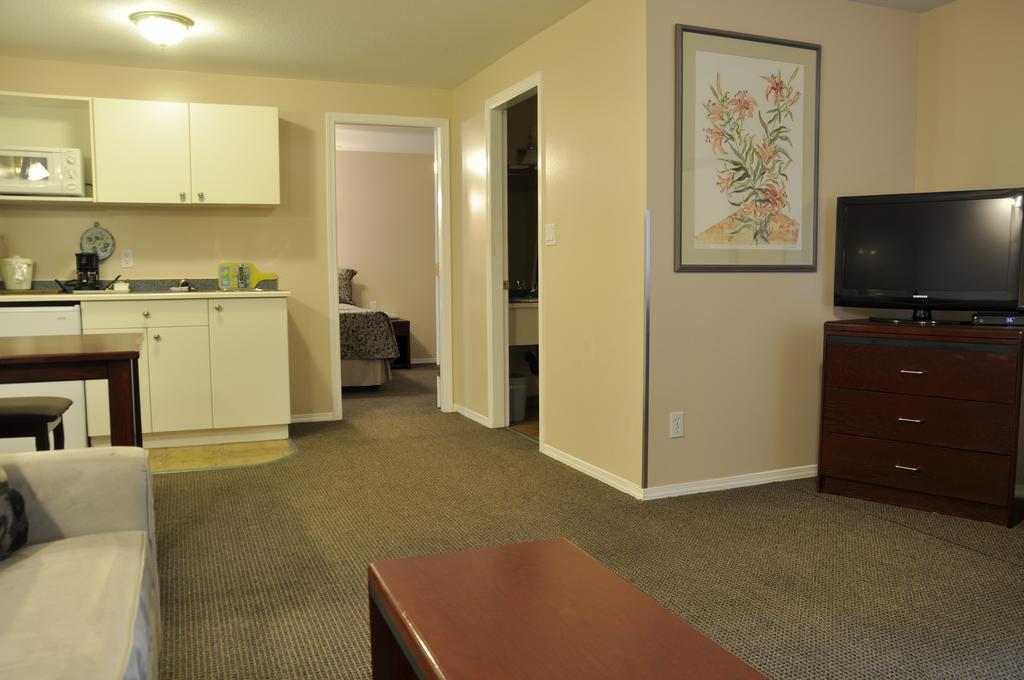 Rosedale Motel Summerland Extérieur photo